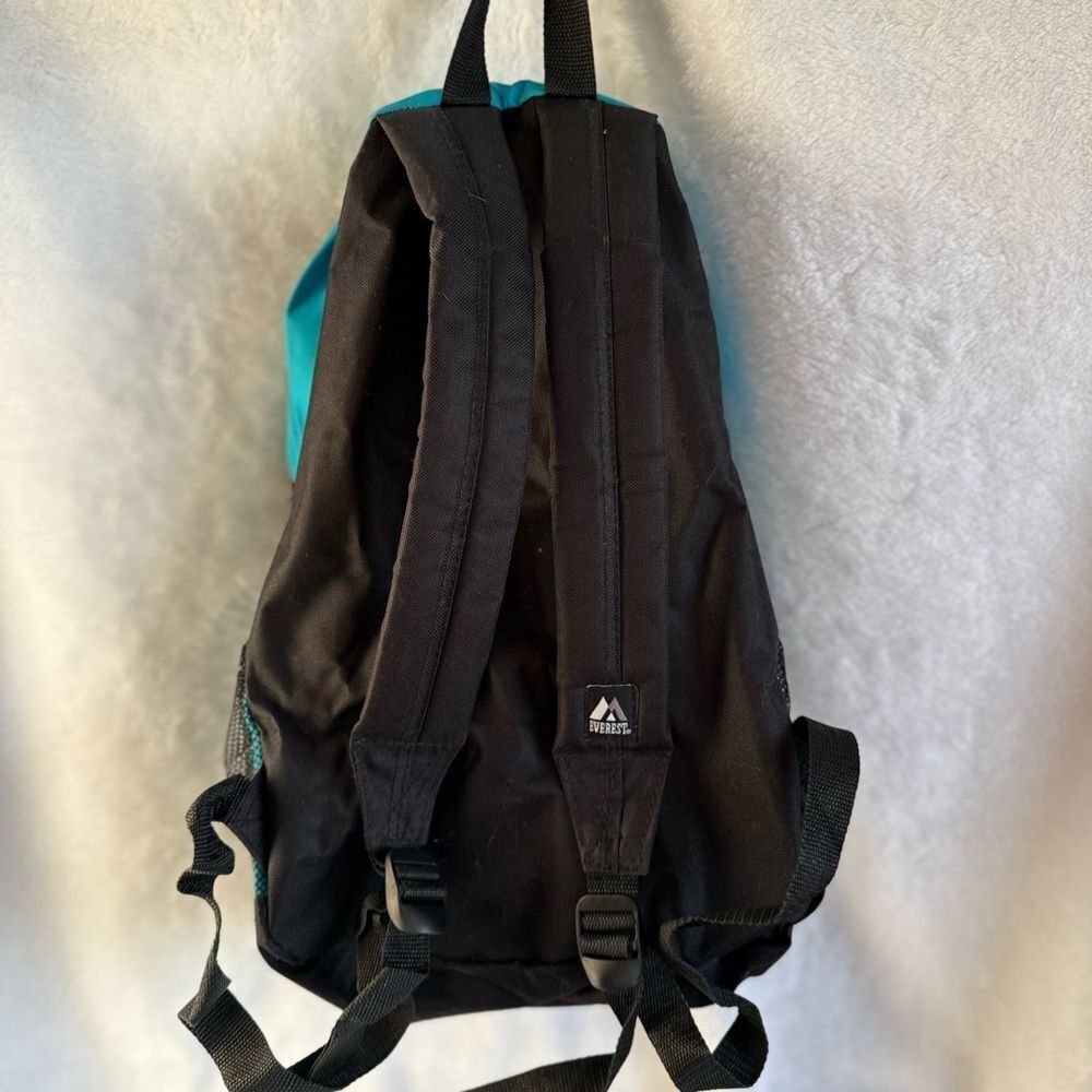 Everest Backpack - Picture 5 of 7